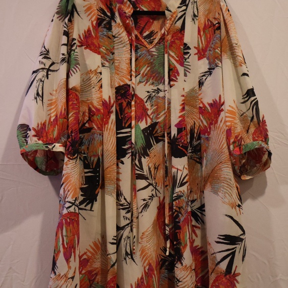 Daniel Rainn Top - Picture 2 of 6